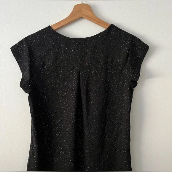NWT Reitmans Black Cap Sleeve sequin blouse small PTP 19inch - Picture 5 of 7
